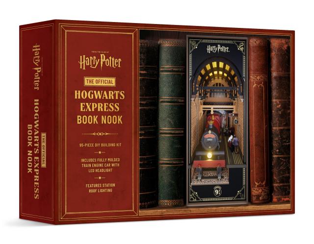 Harry Potter: Official Hogwarts Express Book Nook (With Lights!)